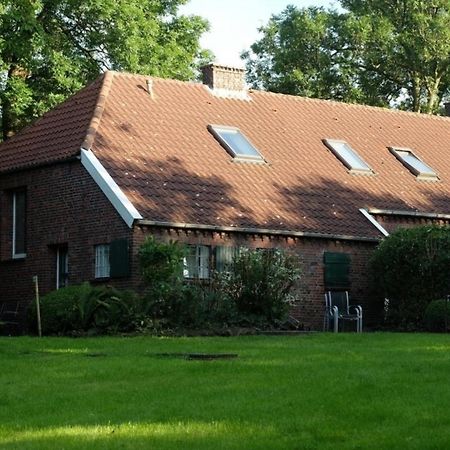 Landhaus Up De Warft - Stoertebecker Werdum Exteriör bild